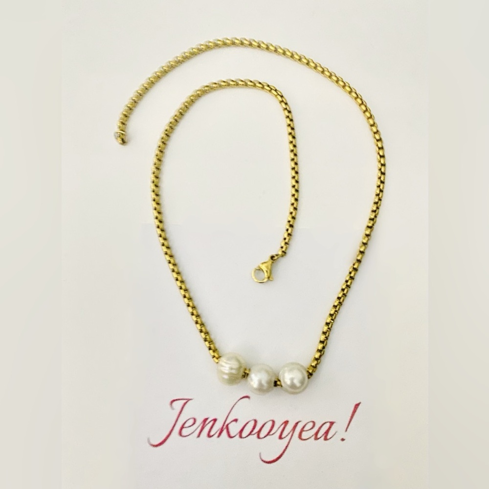 Gold Chain Necklace with Pearl Accents